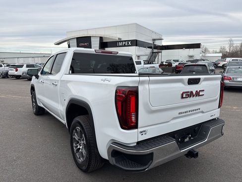 Used 2026 GMC Sierra 1500 SLT AWD/4WD image 3