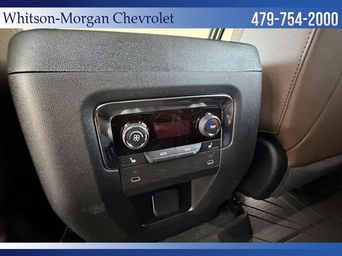 New 2026 Chevrolet Suburban High Country image 36