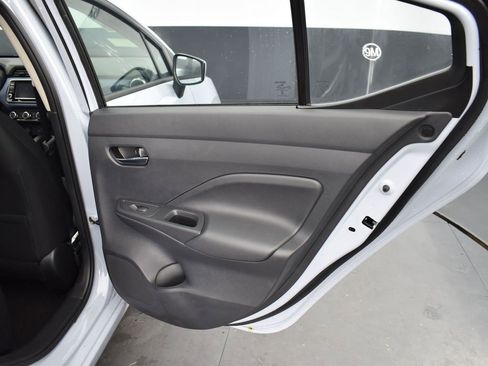 New 2025 Nissan Versa SV w/ Trunk Package image 9