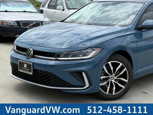 New 2026 Volkswagen Jetta SE FWD image 5