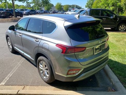 Used 2019 Hyundai Santa Fe SEL FWD image 27