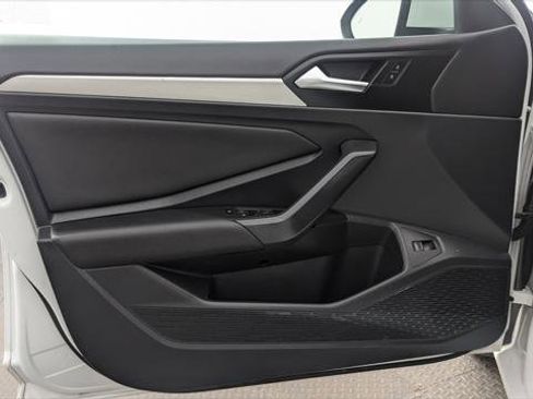 Used 2019 Volkswagen Jetta S w/ Driver Assistance Package image 13