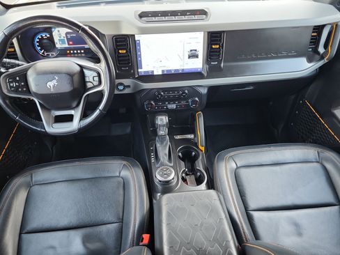 Used 2023 Ford Bronco Badlands image 22