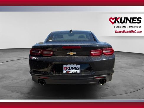 Used 2023 Chevrolet Camaro LT RWD image 6