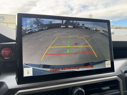 Certified 2025 Toyota Tacoma TRD Sport image 25