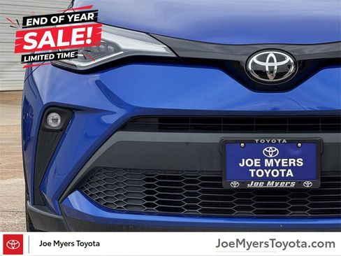 Used 2022 Toyota C-HR Limited image 6