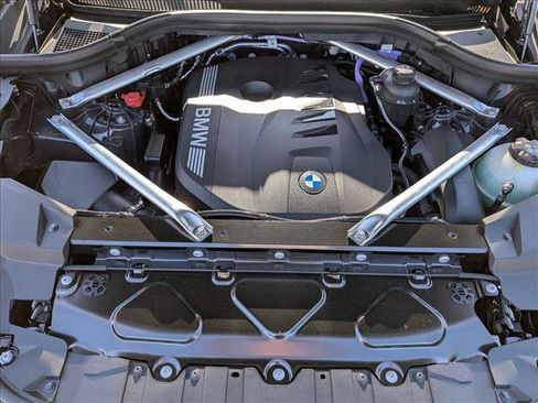 New 2026 BMW X5 xDrive40i w/ M Sport Package image 18