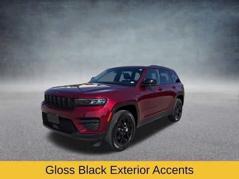 Used 2025 Jeep Grand Cherokee Altitude image 15