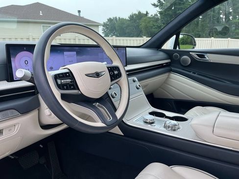 Used 2025 Genesis GV80 3.5T Prestige AWD/4WD image 19