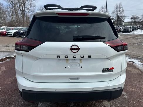 New 2026 Nissan Rogue SV image 4
