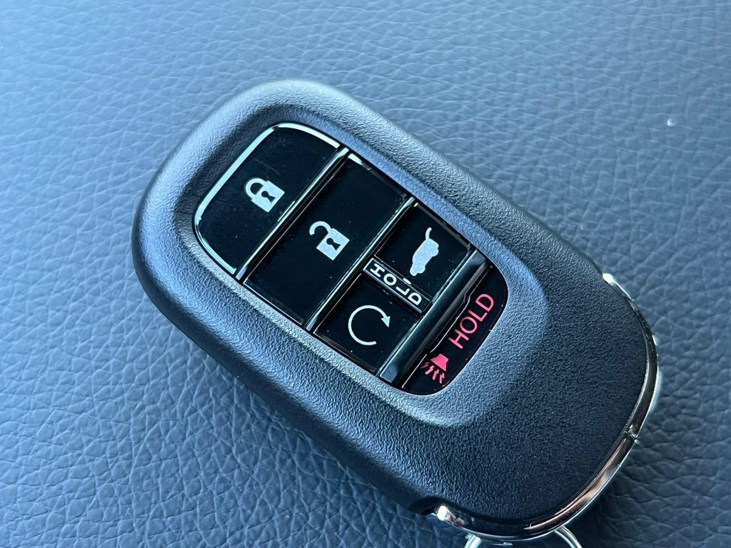 New 2026 Honda Pilot TrailSport image 32