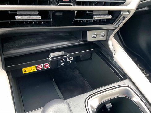 Used 2023 Lexus RX 350 Premium w/ Accessory Package AWD/4WD image 30