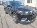 Used 2021 Jeep Cherokee Limited w/ Elite Package image 2