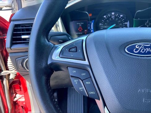 Used 2017 Ford Fusion Energi Titanium FWD image 24