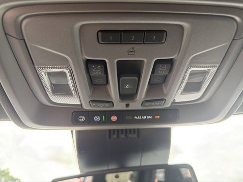 New 2026 GMC Sierra 1500 Denali AWD/4WD image 23