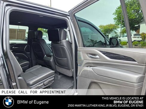 Used 2024 Cadillac Escalade ESV Sport w/ LPO, ONYX Package AWD/4WD image 14