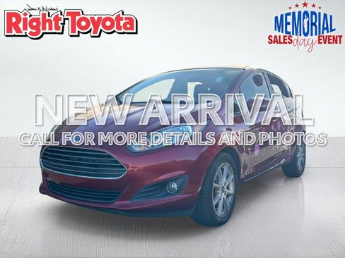 Used 2016 Ford Fiesta SE w/ Equipment Group 201A FWD image 1