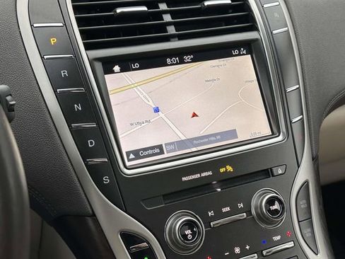 Used 2019 Lincoln Nautilus Reserve AWD/4WD image 28