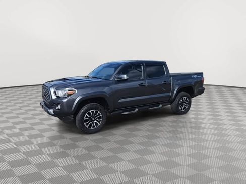 Used 2021 Toyota Tacoma TRD Sport image 4