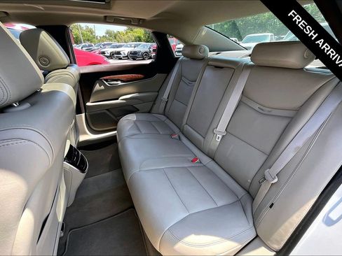 Used 2017 Cadillac XTS Luxury w/ Driver Awareness Package FWD image 6