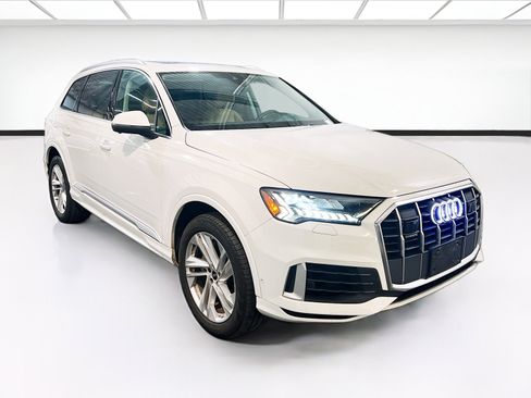 Used 2023 Audi Q7 3.0T Premium Plus AWD/4WD image 3