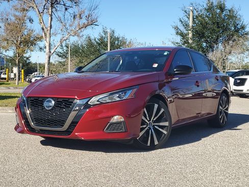 Certified 2021 Nissan Altima 2.5 SR image 33