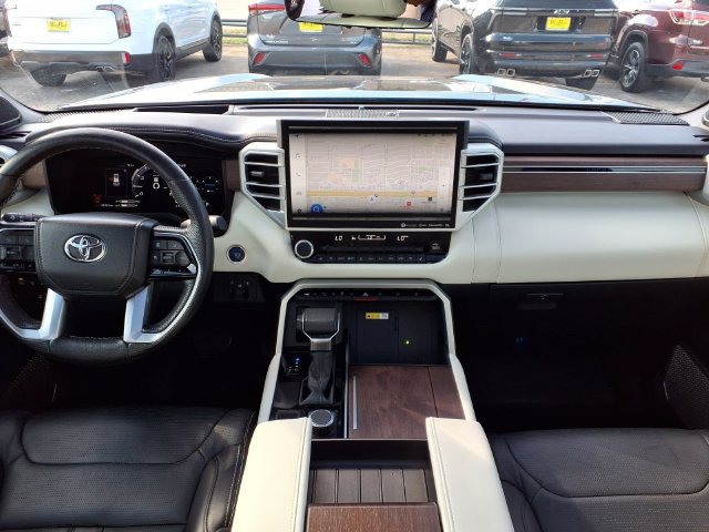 Used 2024 Toyota Sequoia Capstone AWD/4WD image 7