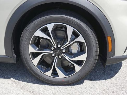 New 2026 Ford Mustang Mach-E Select RWD image 18
