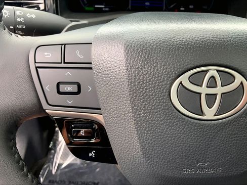 Used 2026 Toyota Camry XSE AWD/4WD image 24