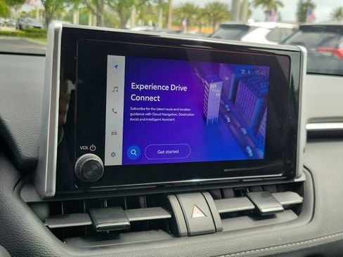 Certified 2025 Toyota RAV4 XLE FWD image 23