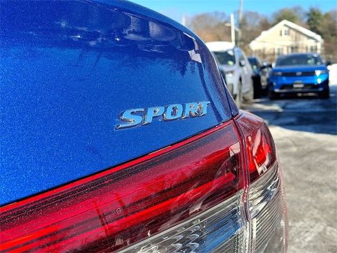 Certified 2023 Honda Civic Sport image 30