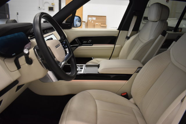 Used 2023 Land Rover Range Rover SE AWD/4WD image 22
