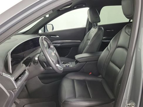 Certified 2025 Cadillac XT4 Premium Luxury FWD image 17