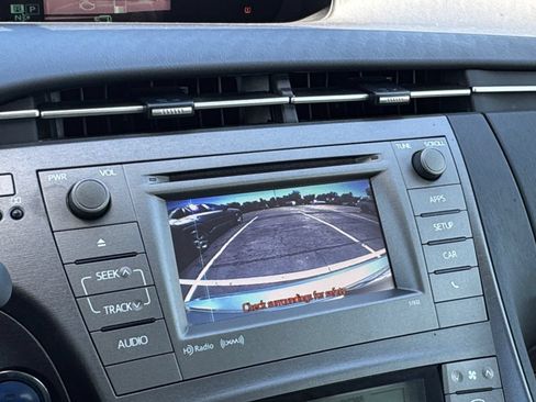 Used 2012 Toyota Prius Three FWD image 19