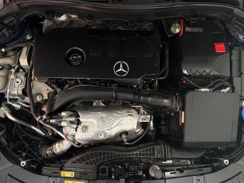 Certified 2021 Mercedes-Benz GLA 250 image 32