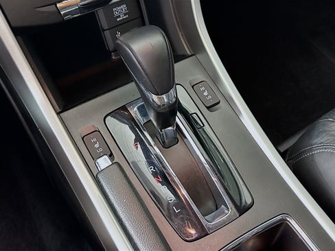 Used 2015 Honda Accord EX-L image 19