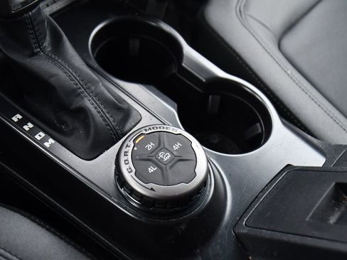 Used 2024 Ford Bronco Big Bend image 30