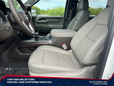 New 2026 GMC Sierra 1500 SLT w/ SLT Premium Plus Package AWD/4WD image 9