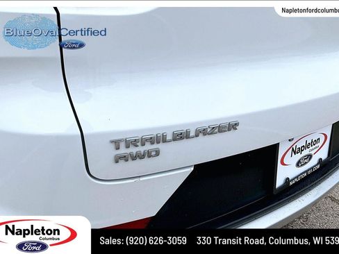 Used 2023 Chevrolet TrailBlazer LT w/ Convenience Package AWD/4WD image 9