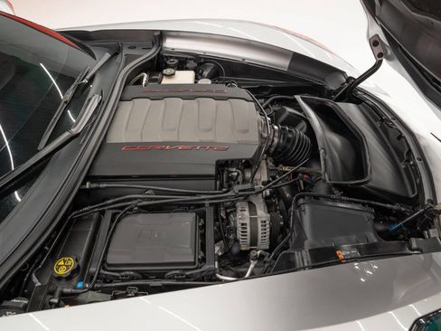 Used 2017 Chevrolet Corvette Grand Sport w/ Z07 Performance Package RWD image 12