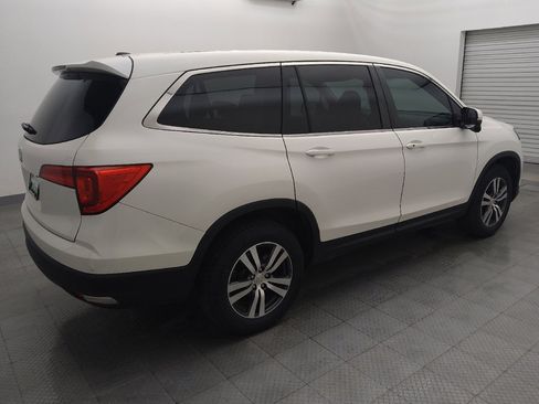 Used 2018 Honda Pilot EX image 10