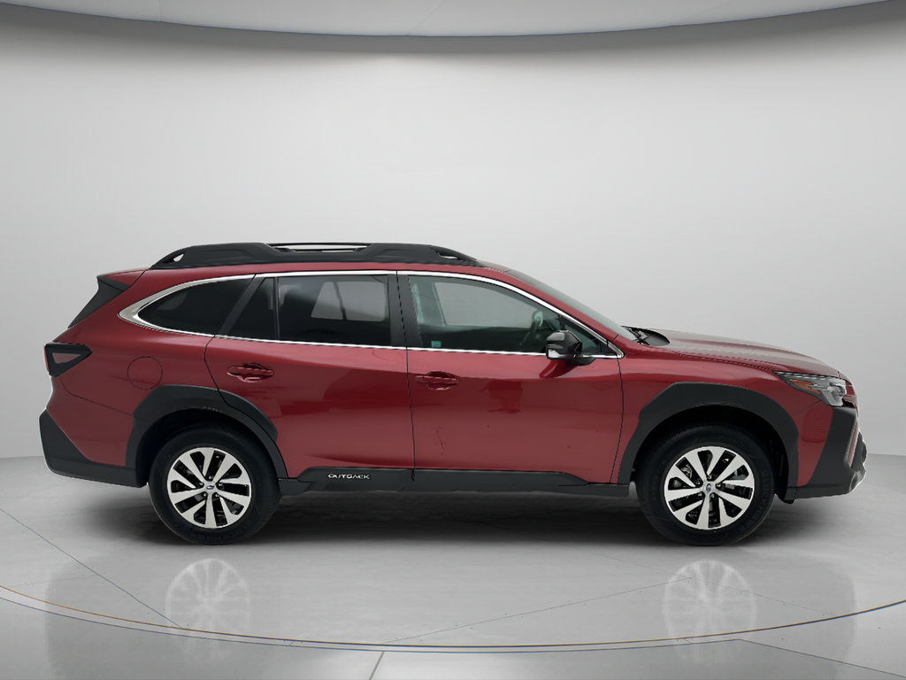 Used 2024 Subaru Outback Premium AWD/4WD image 2