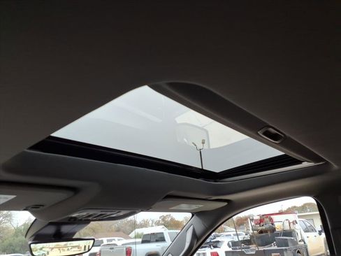 New 2026 GMC Sierra 1500 Denali w/ Denali Reserve Package image 14