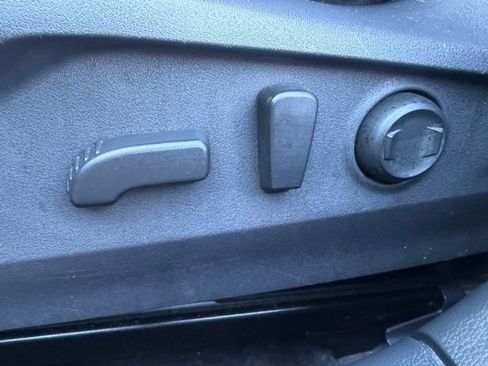 Used 2021 Subaru Outback Premium AWD/4WD image 19