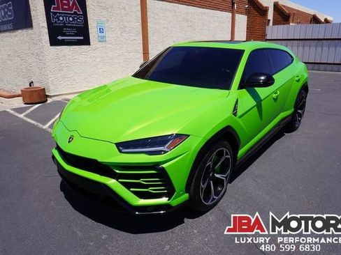 Used 2021 Lamborghini Urus AWD/4WD image 48