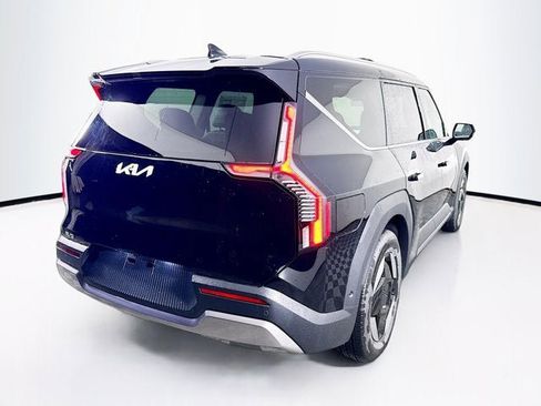 New 2026 Kia EV9 Wind image 5