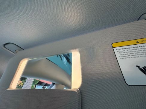 Used 2022 Tesla Model 3 Performance image 30