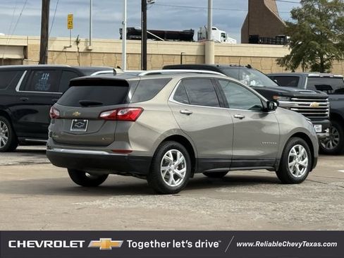 Used 2018 Chevrolet Equinox Premier FWD image 6