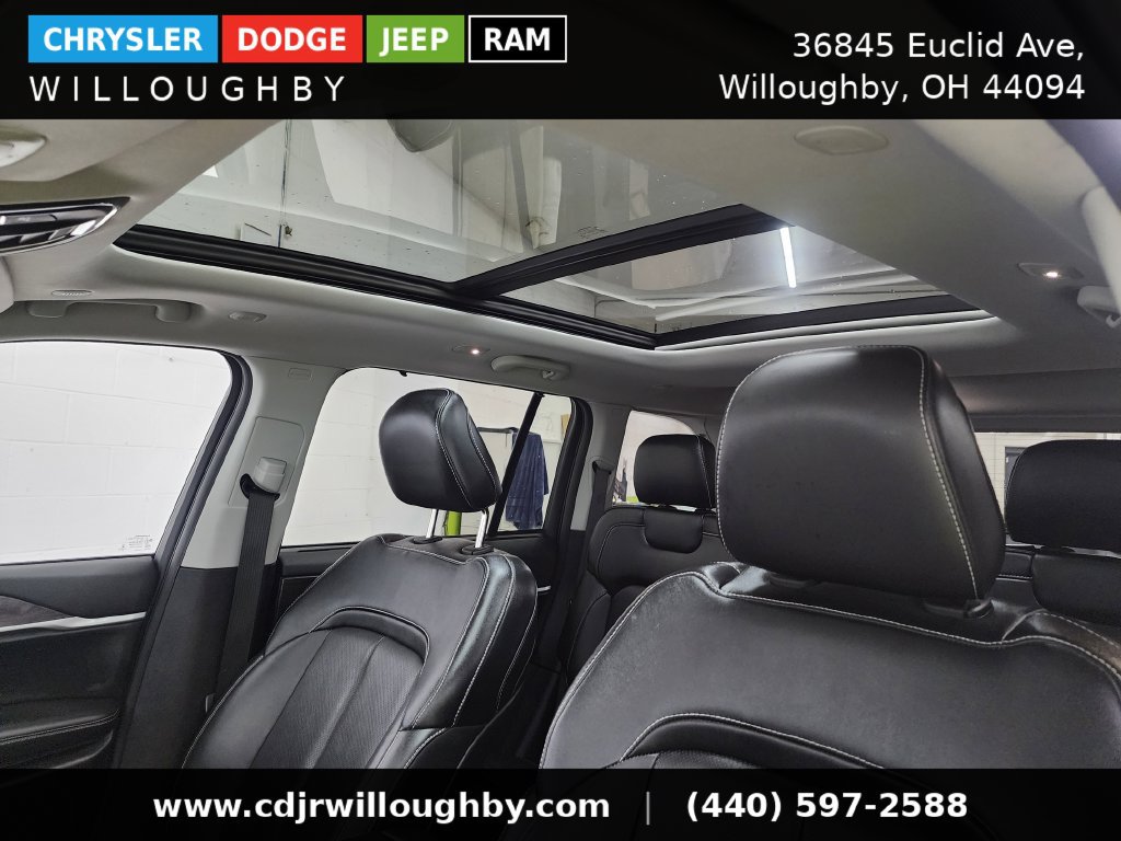 Used 2023 Jeep Grand Cherokee Limited w/ Luxury Tech Group II AWD/4WD image 26