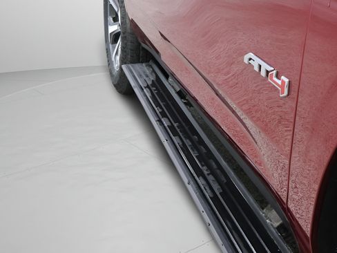 Used 2025 GMC Yukon AT4 Ultimate w/ LPO, Floor Liner Package AWD/4WD image 34